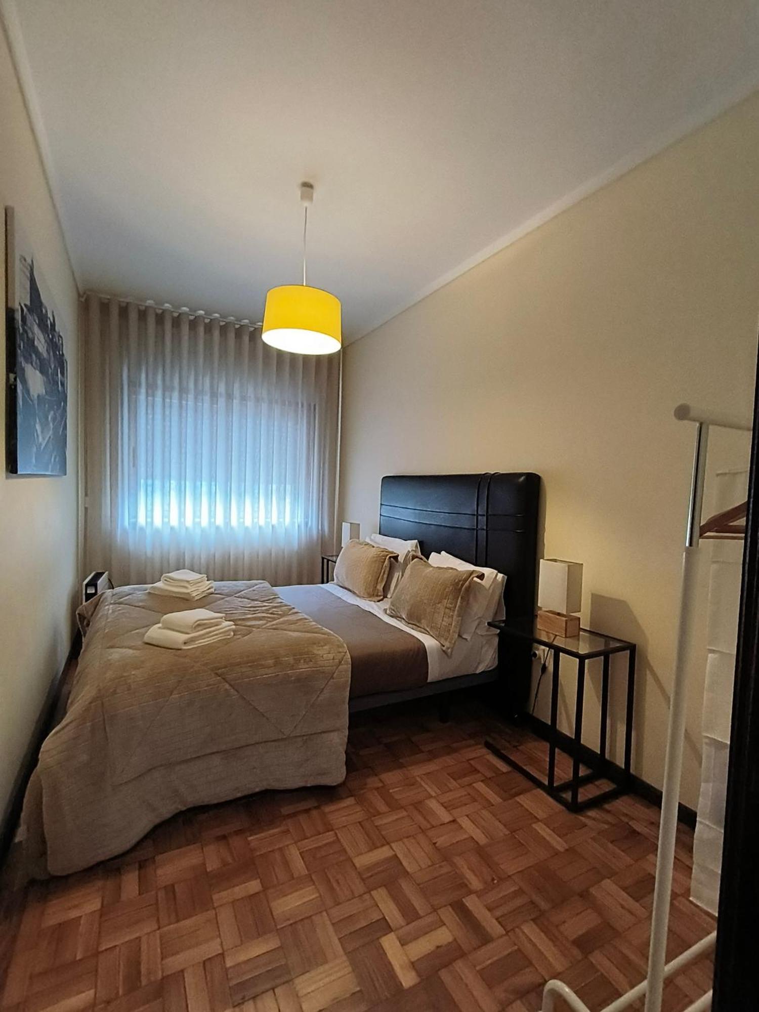 Art Gallery Apartment Porto Luaran gambar