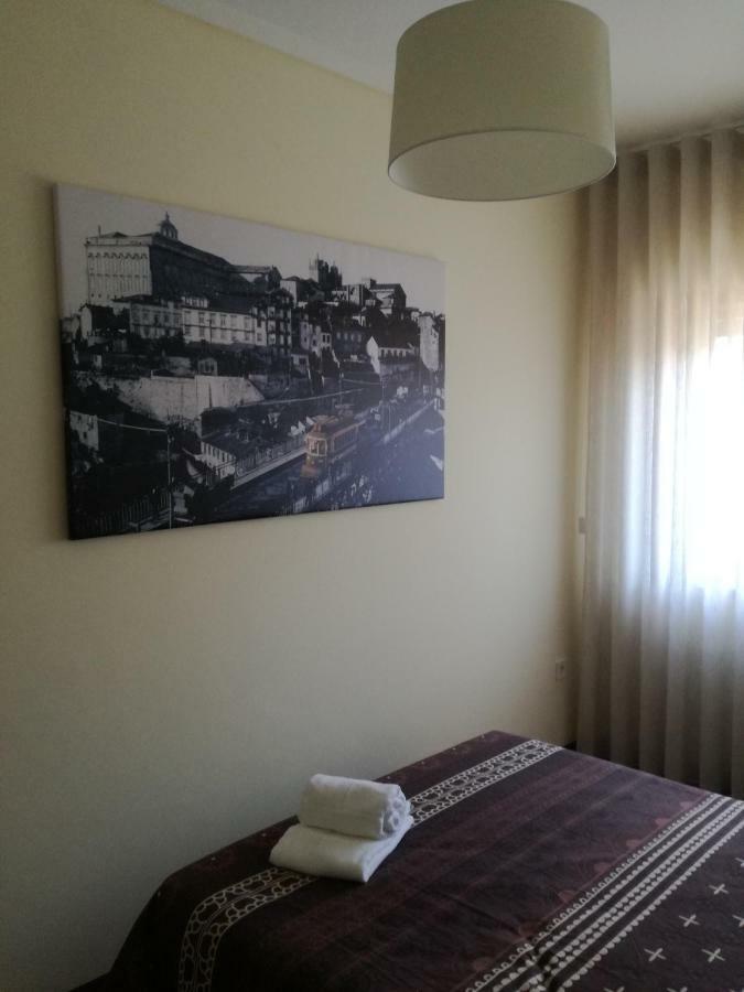 Art Gallery Apartment Porto Luaran gambar